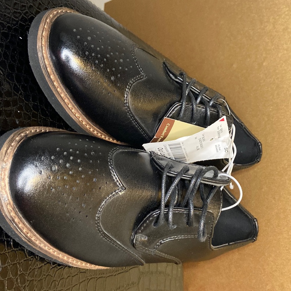 Never before worn boys dress shoes!!!